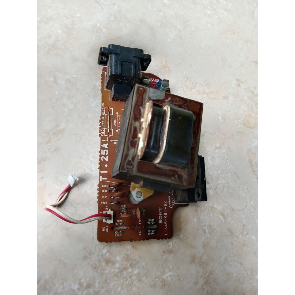 TRAFO COPOTAN RADIO/TAPE COMPO SONY OUTPUT DC 10 VOLT