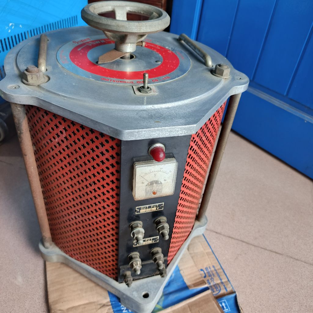 SLIDE REGULATOR MATSUNAGA 5000 WATT