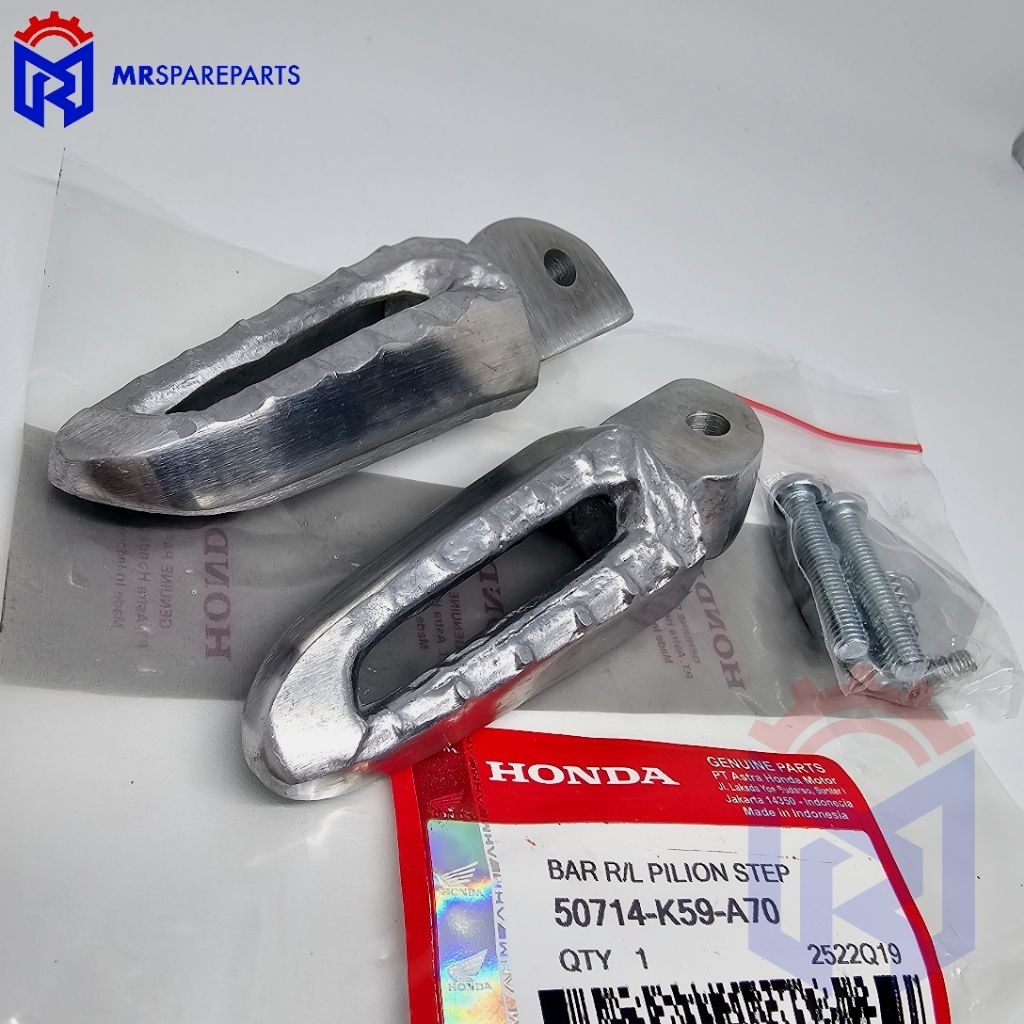 Dudukan Footstep Pijakan Kaki Belakang Motor Vario 125 Led Vario 150 Led K59.