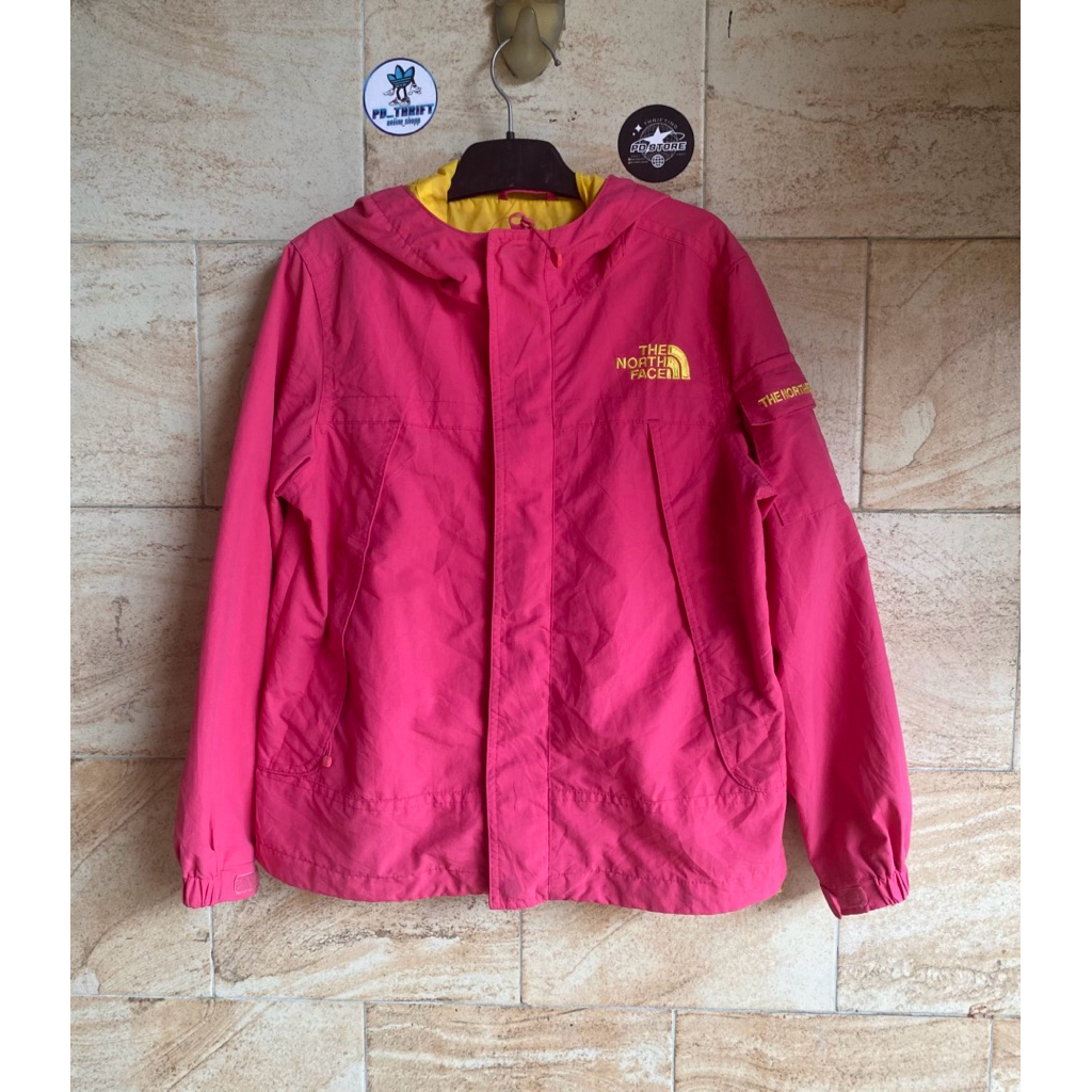 The North Face JACKET model SAku samping KIDS