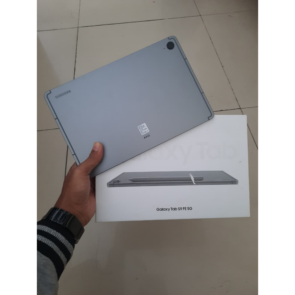 Tablet Samsung S9 FE 5G 6/128 SIM Cart Second Bekas Fullset