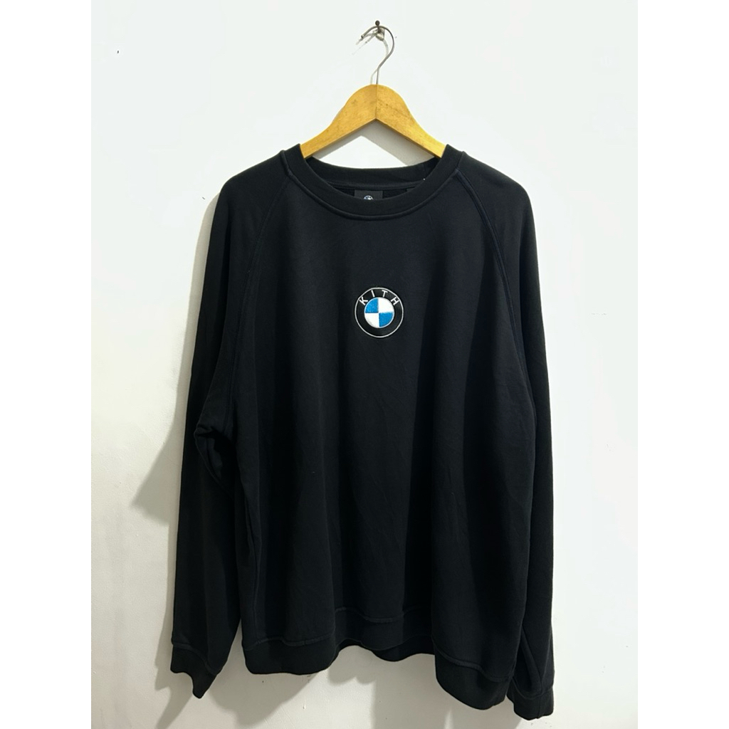 Crewneck “Kith x BMW”
