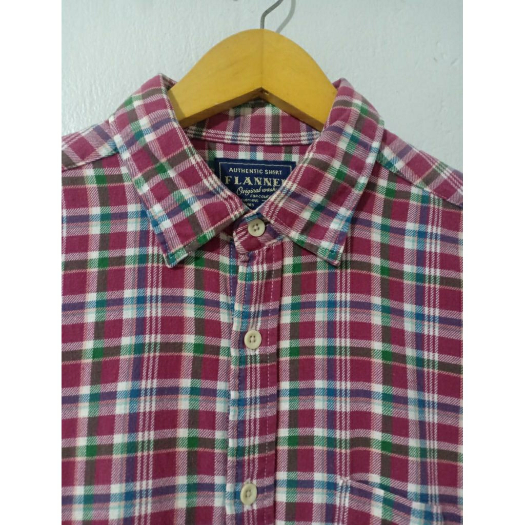 Kemeja Uniqlo Flanel Size L