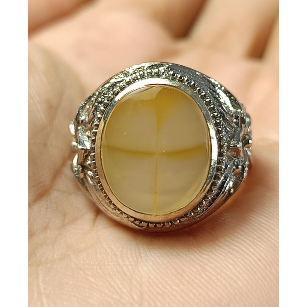 Akik Tapak Jalak Kristal