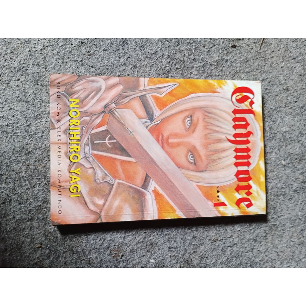 komik claymore vol 1