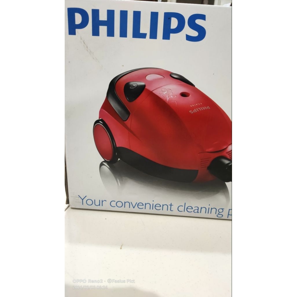 Philips Vacuum Cleaner with Bag