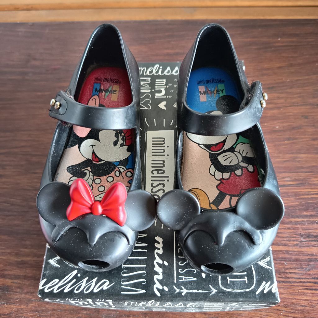Ori Preloved Mini Melissa Ultragirl Disney Minnie Black Hitam Size 24