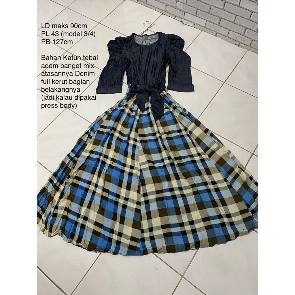 PL preloved gamis remaja size M kerut denim kotak kotak biru bekas gaun