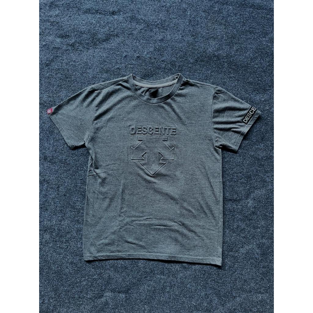 Baju Kaos DESCENTE  | Secound berkualitas sudah laundry full tag original
