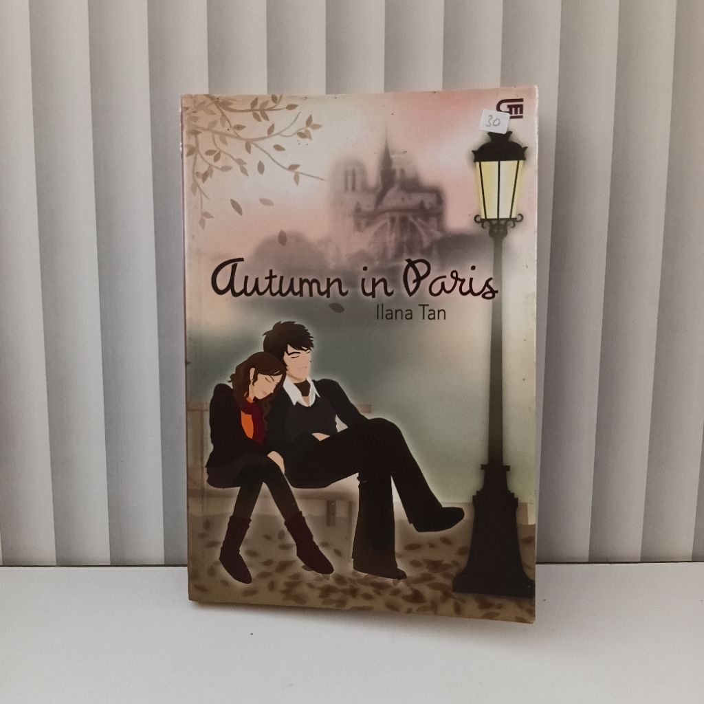 Buku Autumn in Paris