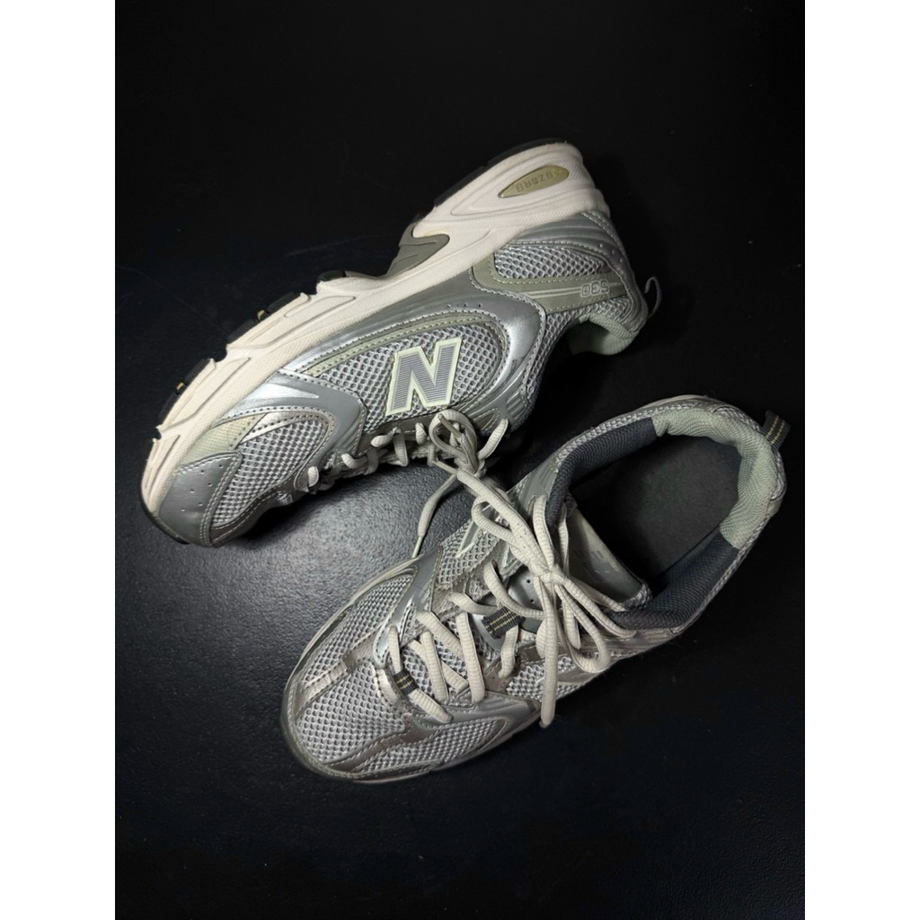 New Balance 530 Silver