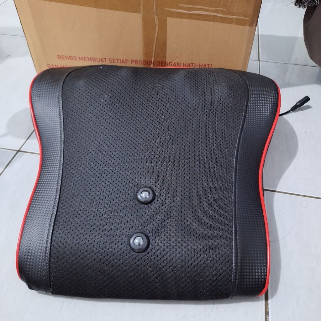 Preloved BENBO Bantal pijat multifungsi