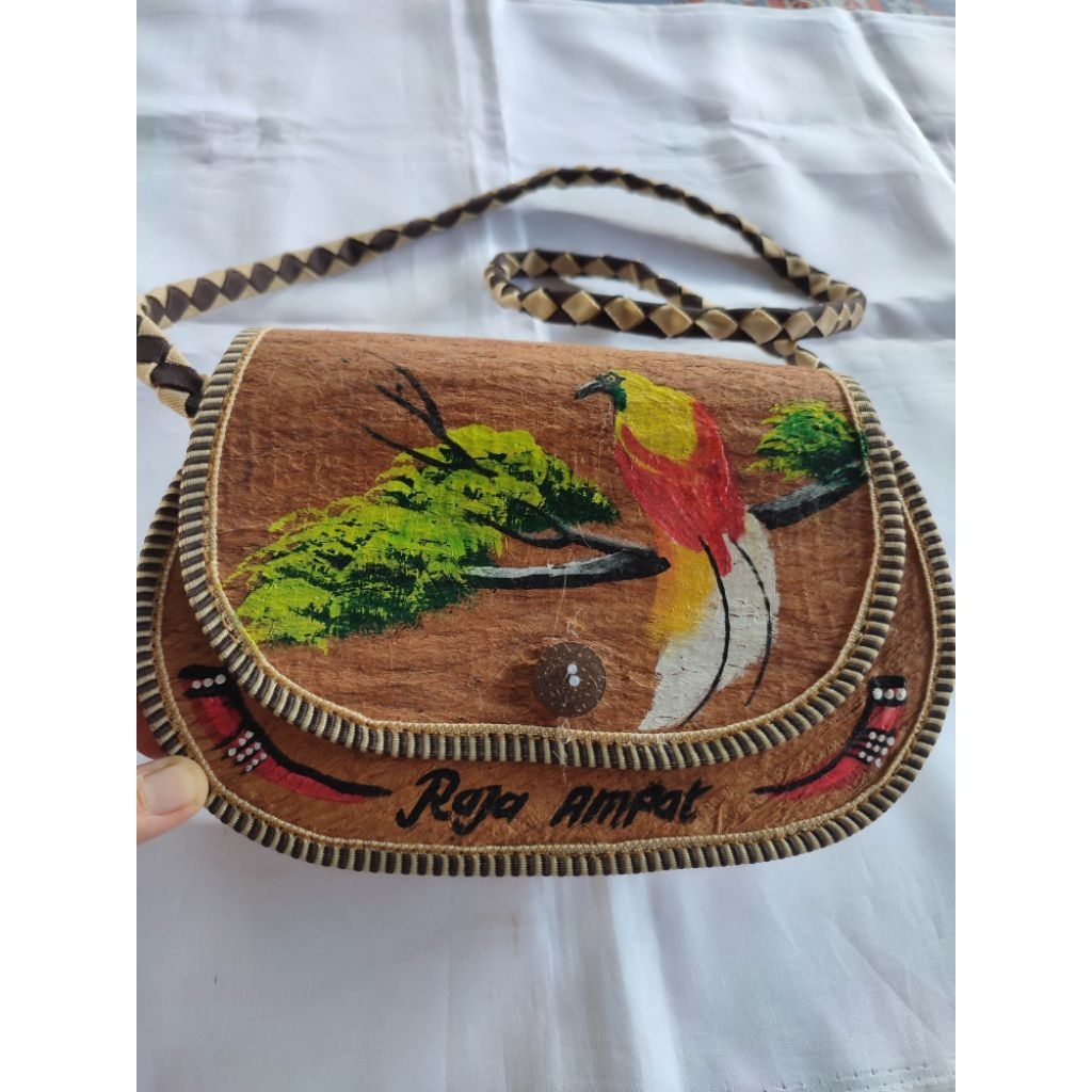 Tas Noken Selempang Kulit Kayu Cendrawasih Papua