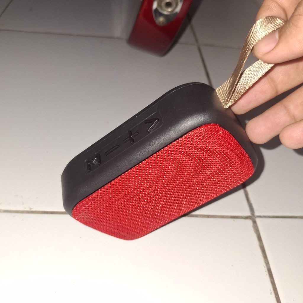 Soundcard V8 & Speaker mini table pro MG-2