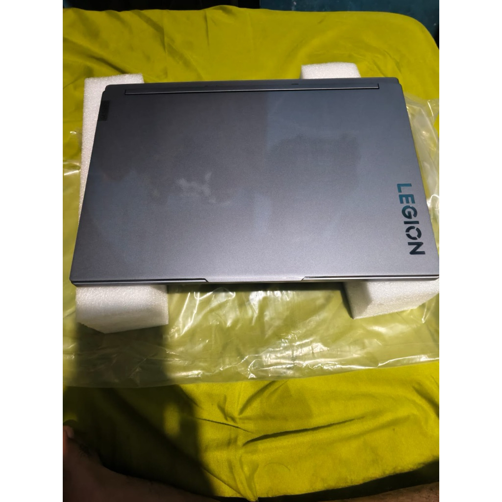 BNIB Laptop Legion 5i, Unit Baru