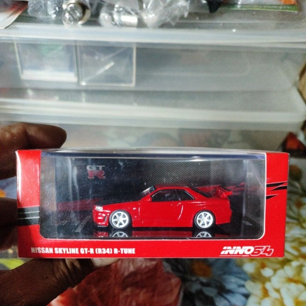 inno 64 nissan skyline gt-r (r34) r tune red