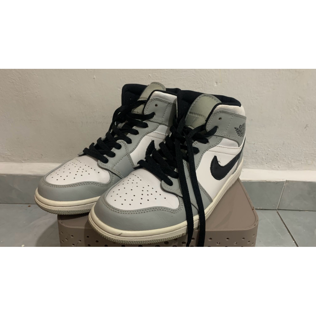 preloved sepatu nike