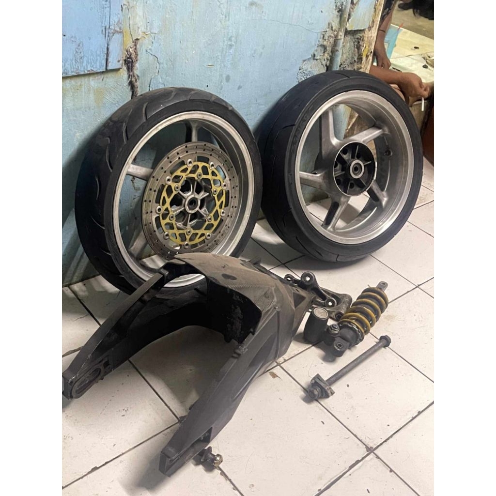 arm moge limbah velg tapak lebar basic pnp ninja 250 karbu fi old z250fi r25 mt25 cbr250rr er6n er6f