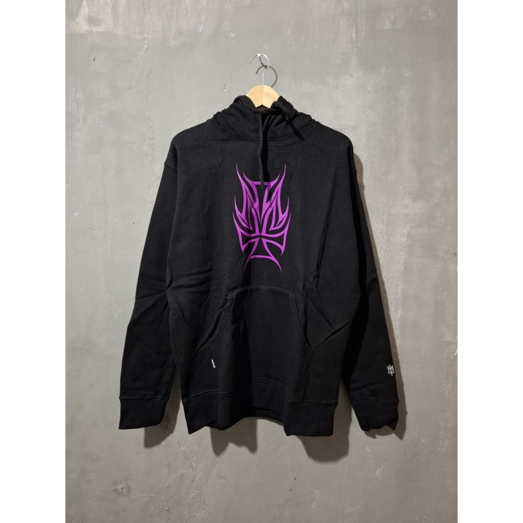 MATERNAL DISASTER hoodie original