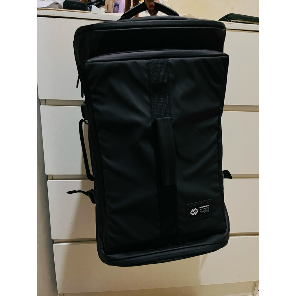 Heylook - Travel Bag Pria LEGION (Prelove) kondisi 100%