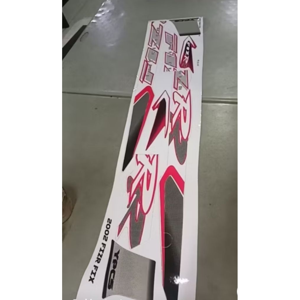 Striping fizr 2002 merah putih custom