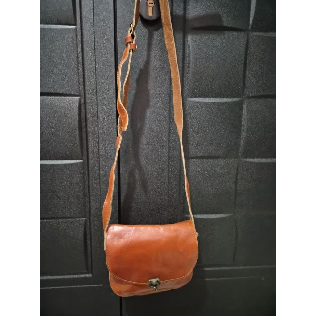 Tas cambag kulit tunggal asli