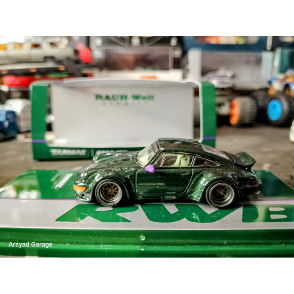 Diecast Tarmac Porsche RWB 984 Green