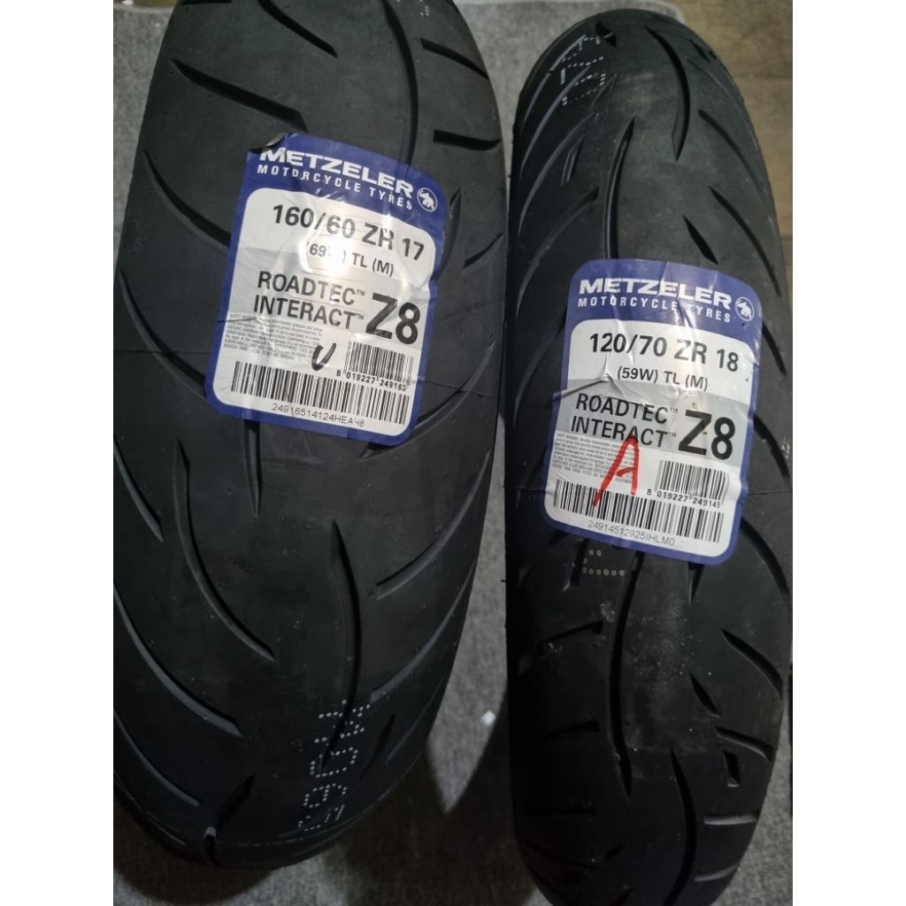 BAN METZELLER ROADTEC INTERCT Z8 120/70-18 160/60-17