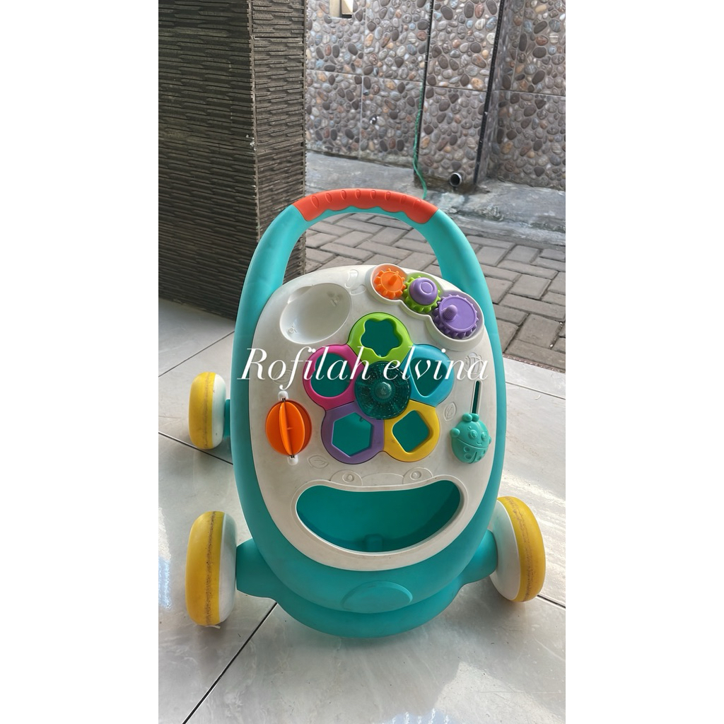 Activity walker