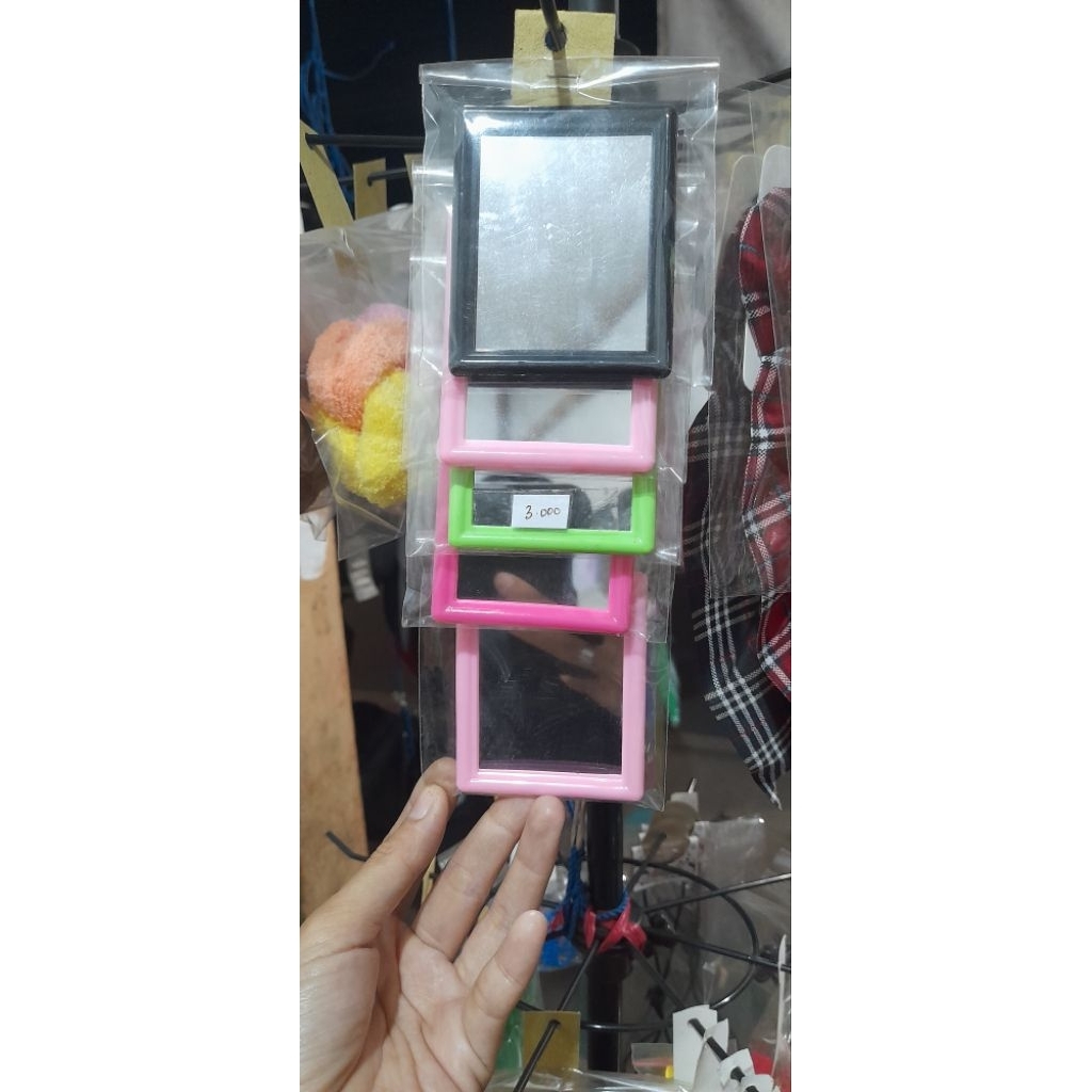Cermin Kotak Kecil | Cermin Rias