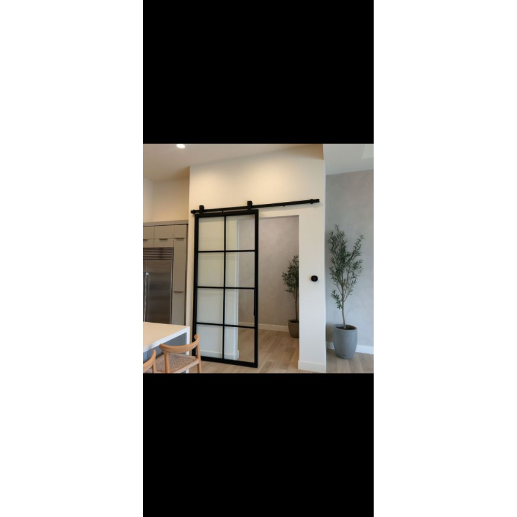 Pintu UPVC Kaca Ornamen Ukuran Custom