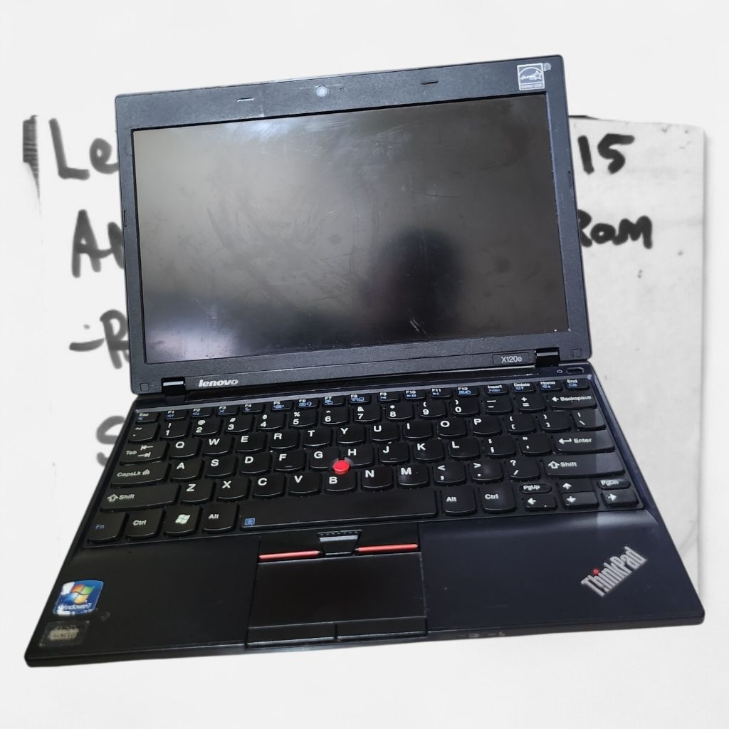 Laptop Lenovo X120e AMD E-350 Tanpa Ram/HDD – Minus Keyboard & Batre