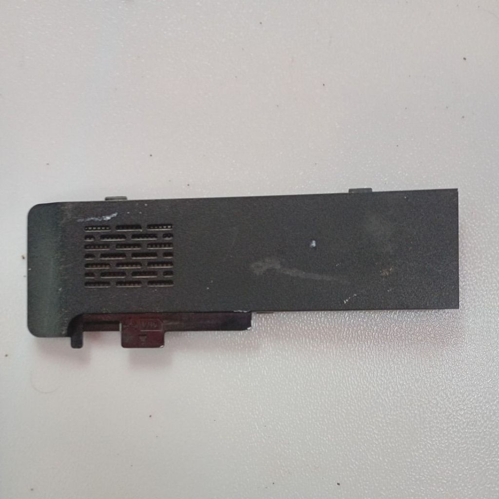 Tutup ram Laptop Hp pavilion DV3