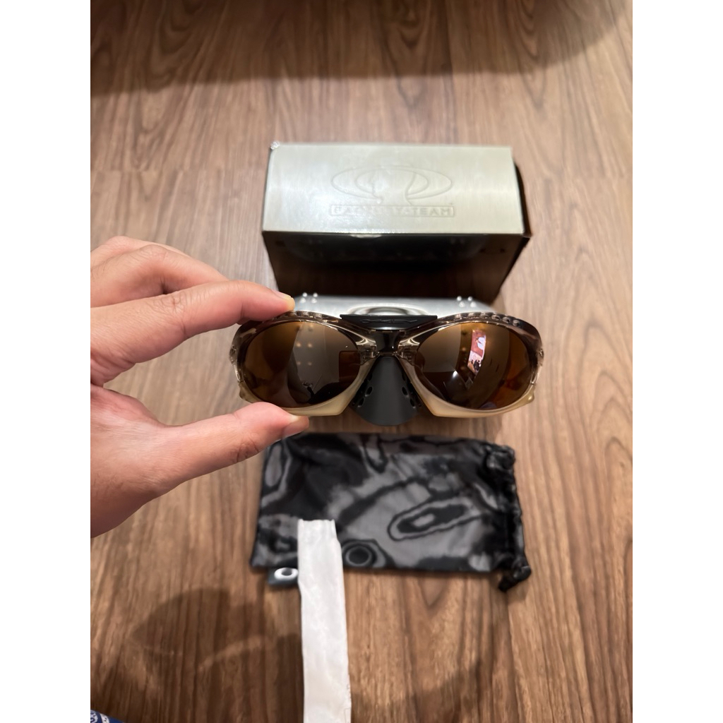 Oakley Plantaris Brain dead