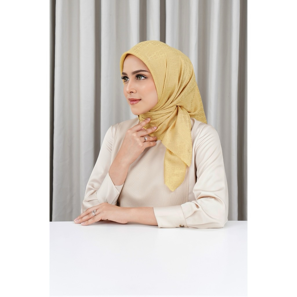 buttonscarves tapis embossed