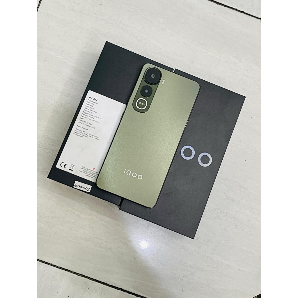 iQoo Z10 Lite 8/256 second mulus