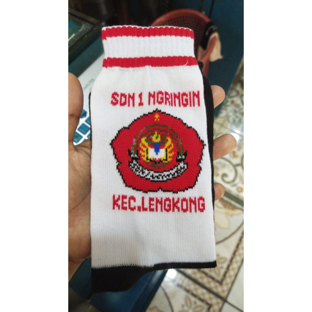 Kaos kaki Bordir sekolah custom logo SD SMP SMA