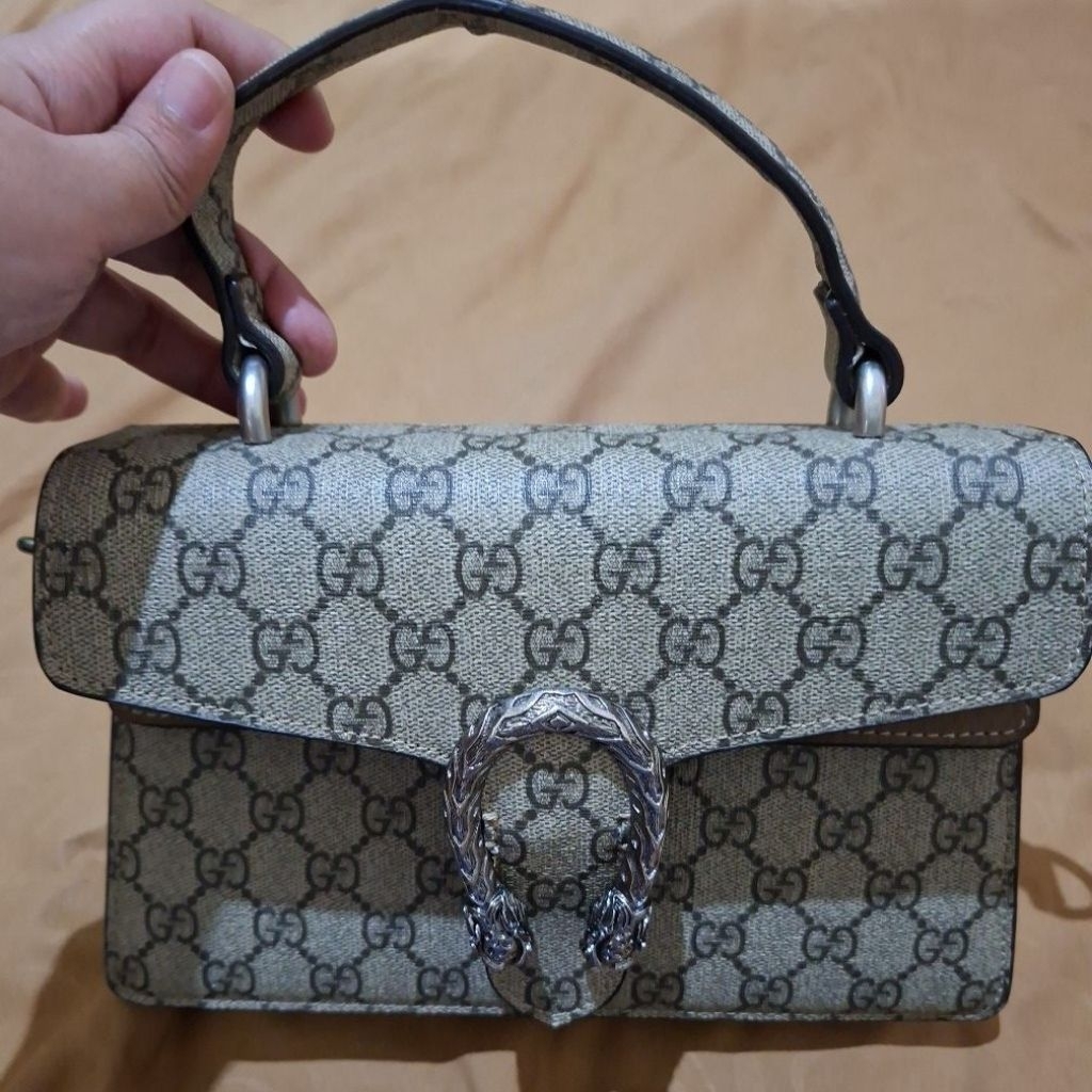 gucci dionysus