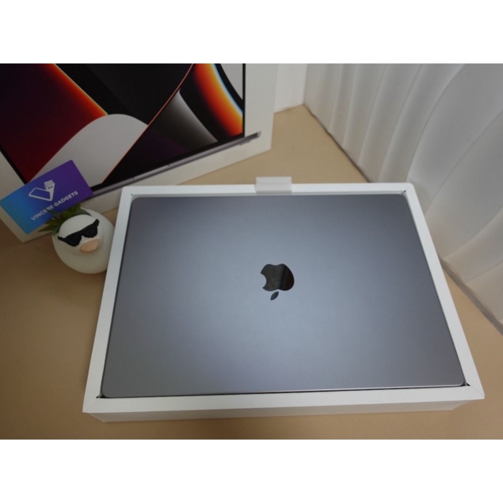 Macbook Pro M3 Max 16-inc RAM 36GB/1TB Second Fulset Original Masih Ada Garansi iBox