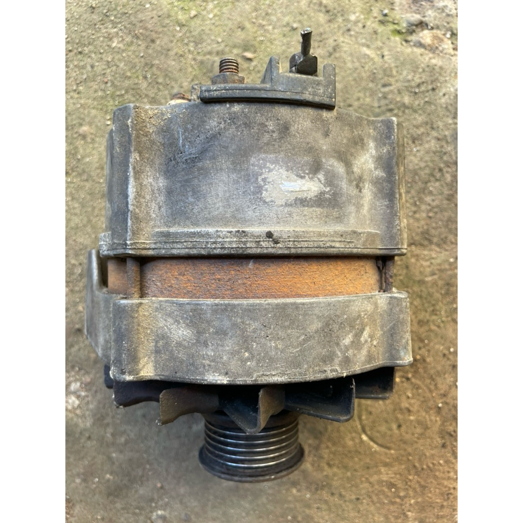 Alternator Mercedes W202 W124