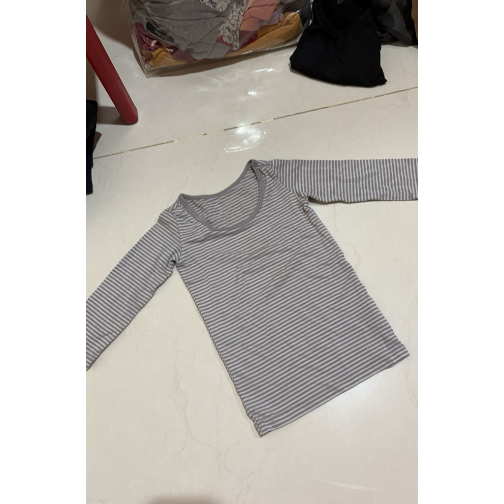 uniqlo preloved heattech anak
