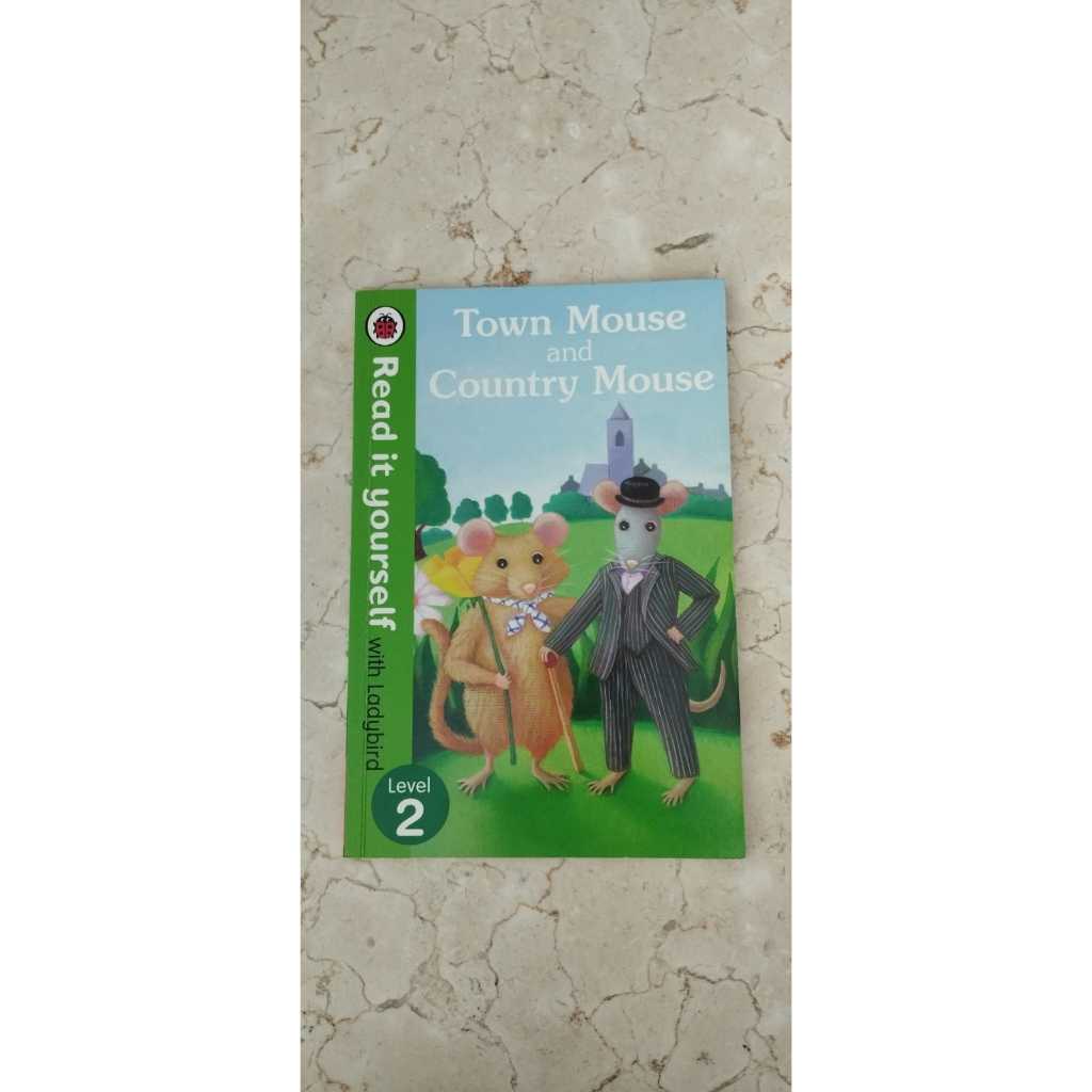 Town Mouse And Country Mouse Level 2