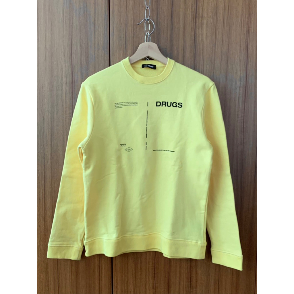 Private Eyes - Raf Simons Yellow Sweatshirts