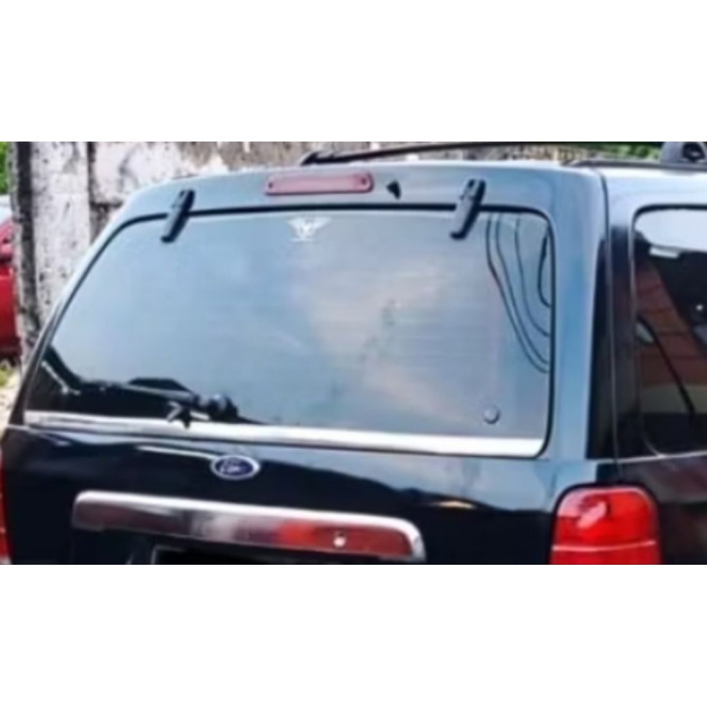 Kaca Belakang Ford Escape 2002/2006 Original