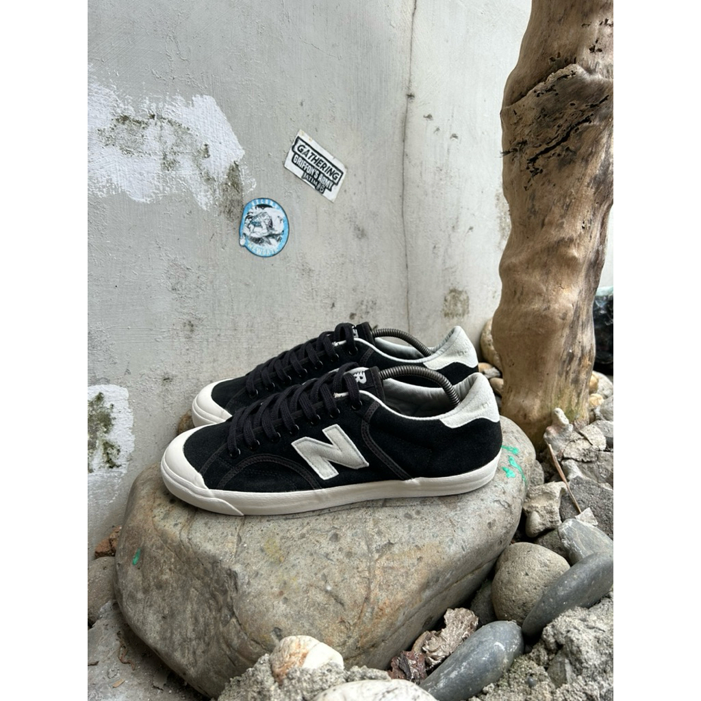 New Balance ProCourt Black White