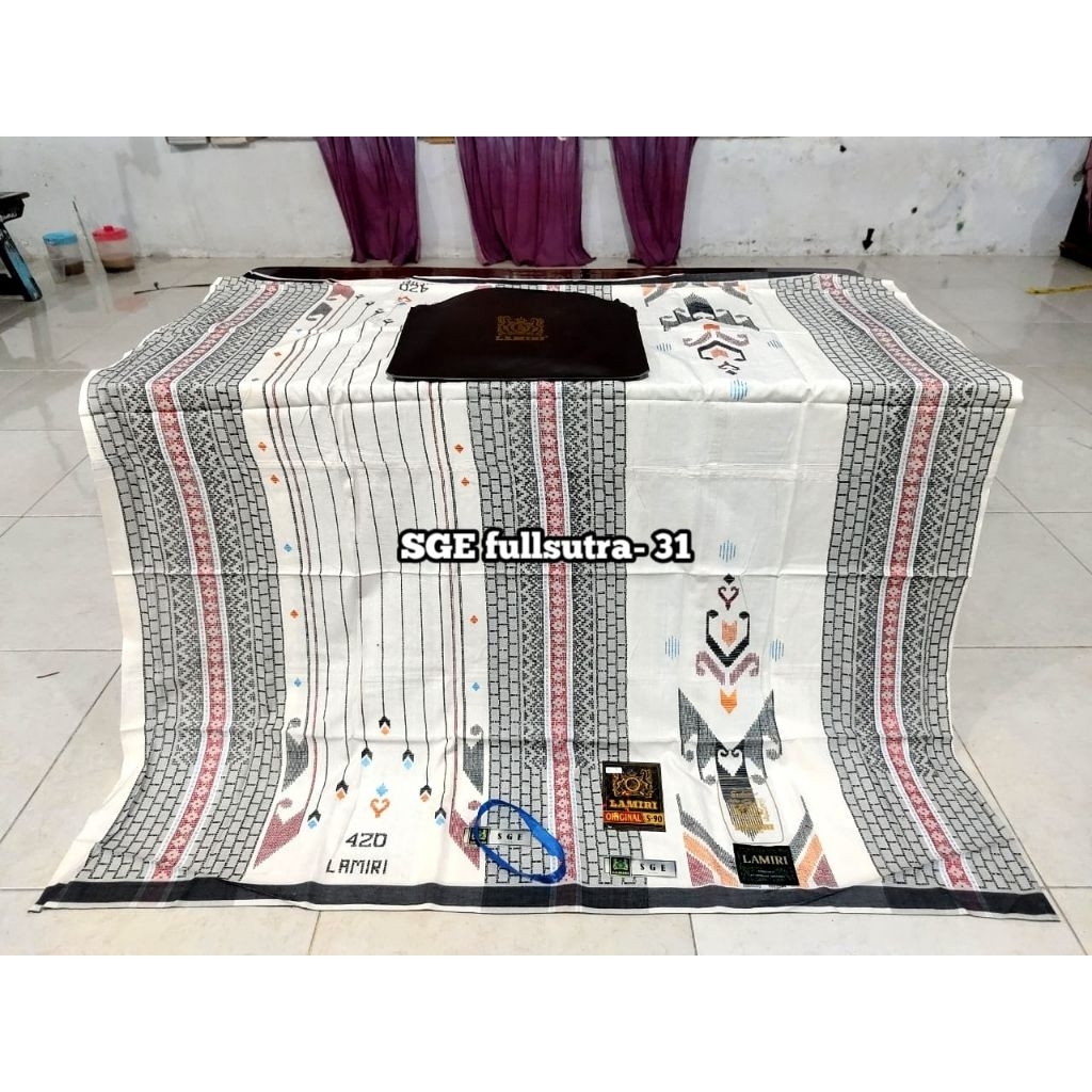 Sarung LAMIRI 420 Full Sutra Motif SGE Mix Ceplok 3 Part 02
