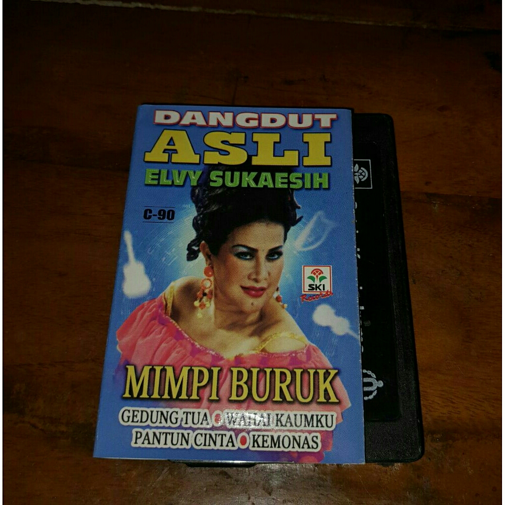 Kaset pita Elvy Sukaesih