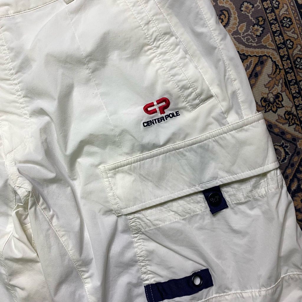 outdoor pants center pole