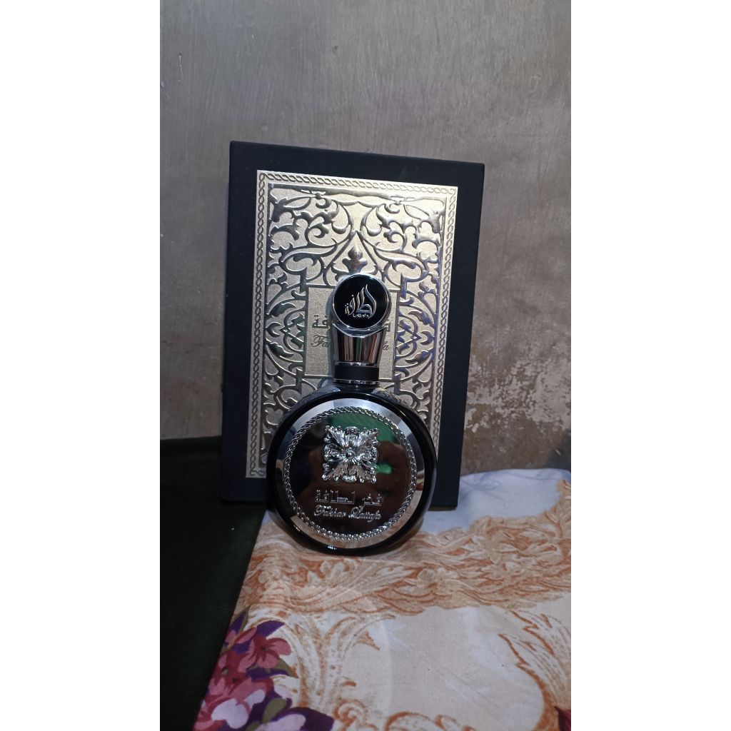 Lattafa Fakhar Black Original Preloved 95%