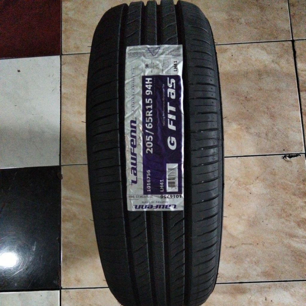 LAUFENN G FIT AS 205/65 R15 Ban mobil Innova